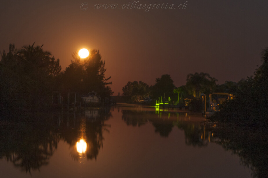 Villa Egretta Vollmond Untergang Beltramonto